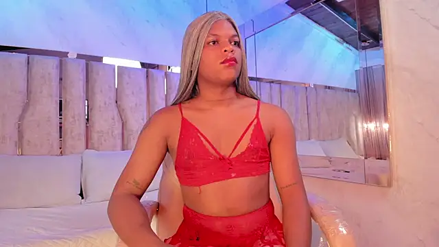 Snapshot of ari_monet chatting on 05-29-26, 11:41 ari monet online show from 05-29-26, 11:41