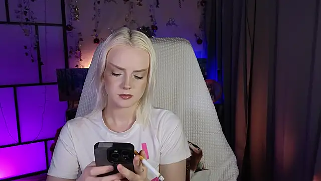 ImBonBon online show from 04-12-26, 12:15