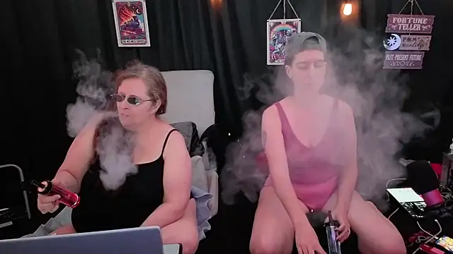 Sexy Mama-69 online show from 11-04-25, 10:20