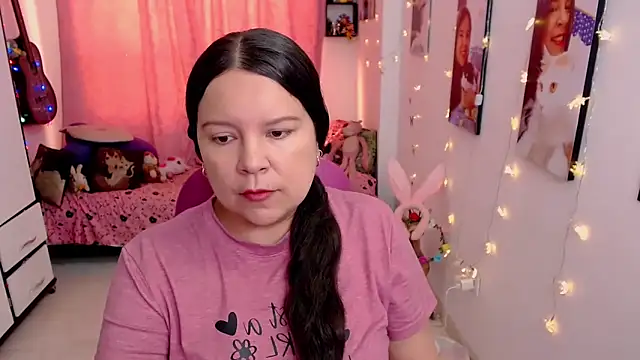 claryssa  online show from 04-10-26, 07:18