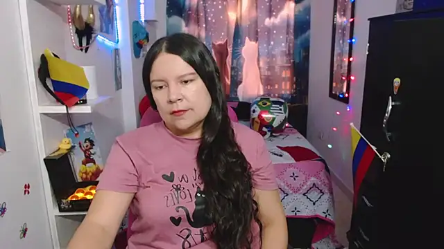 claryssa  online show from 07-14-26, 10:37