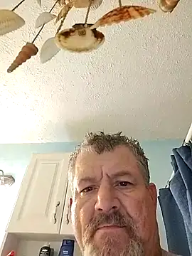 bigdoog8 online show from 04-15-26, 07:59