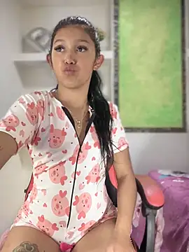 emily rosse04 online show from 02-23-25, 01:32