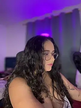 CurlyGirl 1 online show from 03-31-26, 08:09