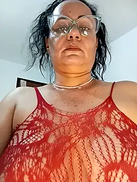 Snapshot of Eunice73 chatting on 12-06-24, 02:13 Eunice73 online show from 12-06-24, 02:13