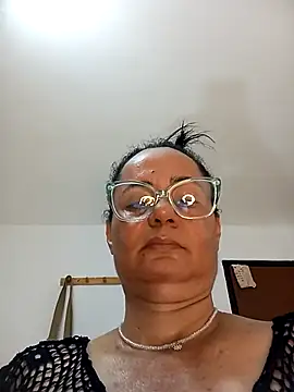 Snapshot of Eunice73 chatting on 12-09-24, 12:23 Eunice73 online show from 12-09-24, 12:23