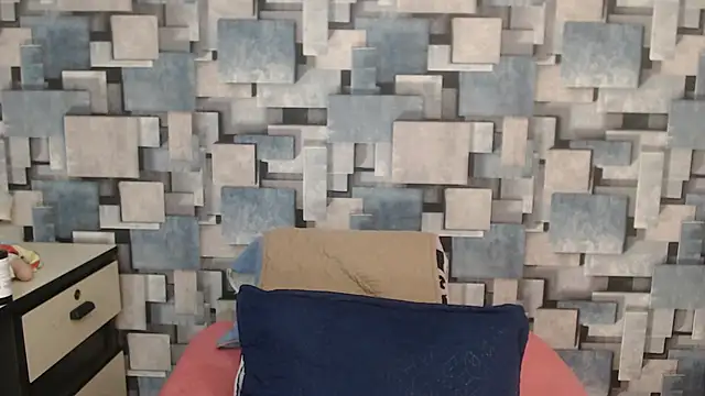 angel dthroatt online show from 12-17-25, 12:11