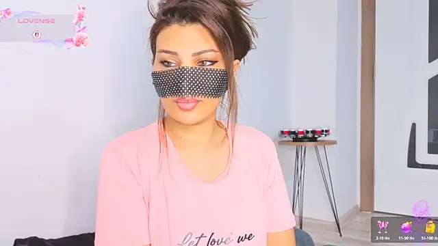 Snapshot of Turkish_Latina chatting on 05-31-26, 10:22 Turkish Latina online show from 05-31-26, 10:22