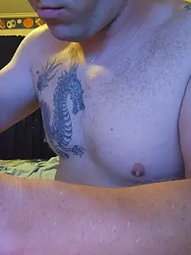 Snapshot of Dick4dope chatting on 06-29-26, 01:44 Dick4dope online show from 06-29-26, 01:44