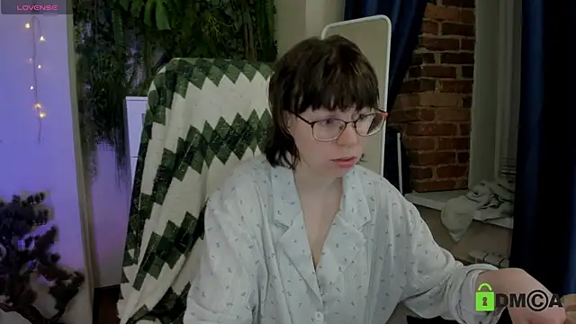 Snapshot of Melissa_Wells chatting on 07-01-26, 09:03 Melissa Wells online show from 07-01-26, 09:03