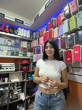 Snapshot of NicolRoss_ chatting on 06-22-26, 10:51 NicolRoss online show from 06-22-26, 10:51