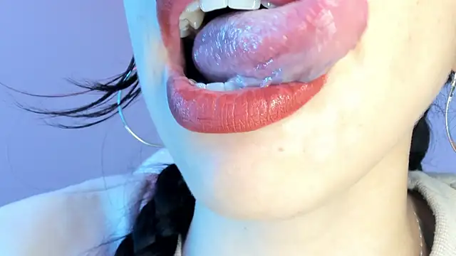Snapshot of Katty_mouth chatting on 06-09-26, 07:58 Katty mouth online show from 06-09-26, 07:58