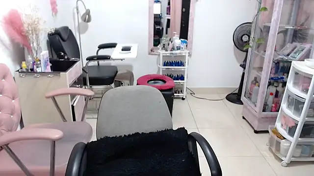 titsbiglovers online show from 06-01-26, 12:18