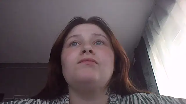 Snapshot of Light_Luna chatting on 06-13-26, 02:15 Light Luna online show from 06-13-26, 02:15