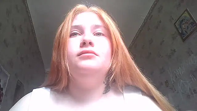 Snapshot of Light_Luna chatting on 06-24-26, 07:51 Light Luna online show from 06-24-26, 07:51