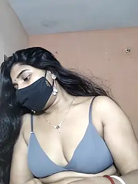 Luv Adite20 online show from 10-07-25, 06:27