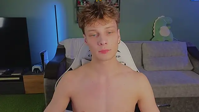 TeddyLiLboy online show from 11-07-25, 10:10