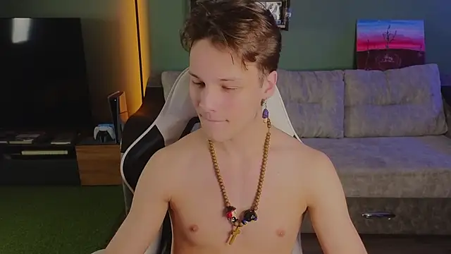 TeddyLiLboy online show from 12-04-25, 02:26