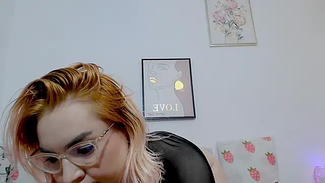 Catlady333 online show from 09-09-25, 06:46