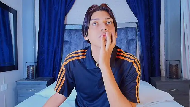 Samuelsince online show from 01-24-25, 04:59