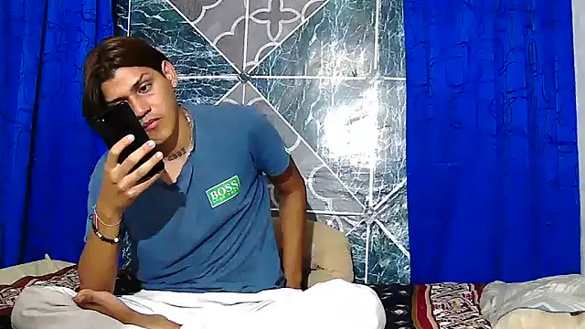 Samuelsince online show from 10-24-25, 04:53