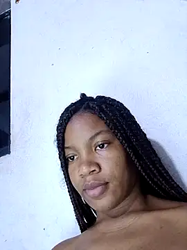 Snapshot of genesis_moretz chatting on 02-23-26, 05:38 genesis moretz online show from 02-23-26, 05:38