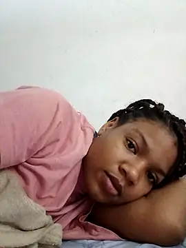 Snapshot of genesis_moretz chatting on 03-02-26, 09:27 genesis moretz online show from 03-02-26, 09:27