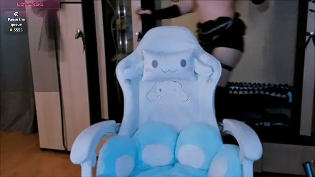 FemAlexa  online show from 02-19-26, 06:04