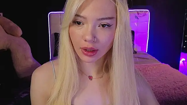 SandraBoyl online show from 11-29-25, 02:14