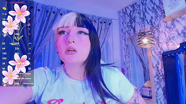 Snapshot of Candy_morgan412 chatting on 07-12-26, 12:40 Candy morgan412 online show from 07-12-26, 12:40