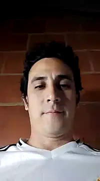 Snapshot of Rejy1992 chatting on 01-27-25, 04:20 Rejy1992 online show from 01-27-25, 04:20