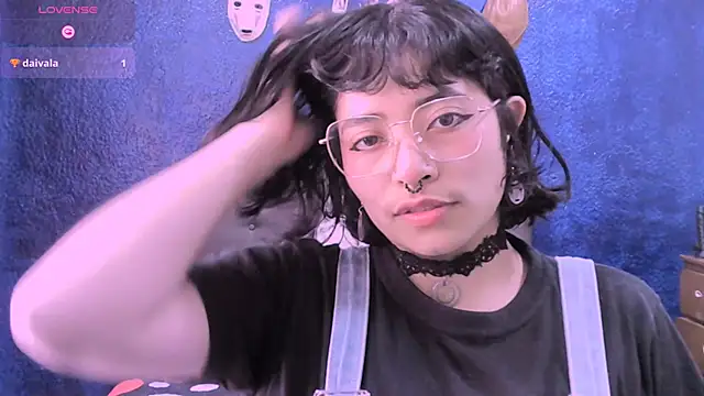 NinaYellow online show from 11-12-25, 02:06