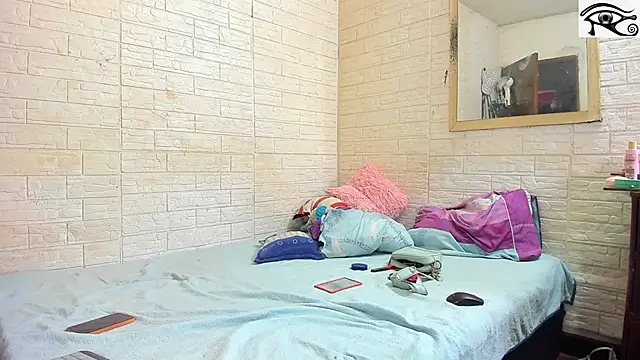 Snapshot of Thalia_sweetlust chatting on 02-08-26, 08:01 Thalia sweetlust online show from 02-08-26, 08:01