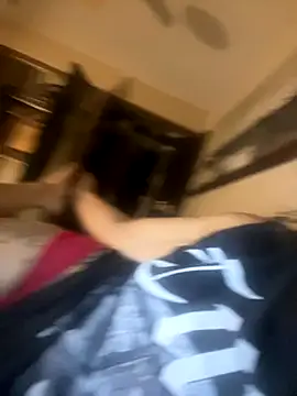 Snapshot of Everlyrose27 chatting on 10-04-25, 04:21 Everlyrose27 online show from 10-04-25, 04:21