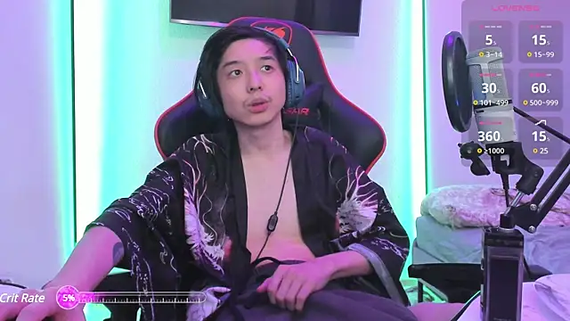 wexlee7 online show from 03-18-25, 09:43