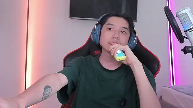 wexlee7 online show from 09-24-25, 11:02