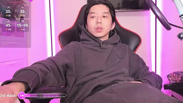 wexlee7 online show from 12-21-25, 01:57