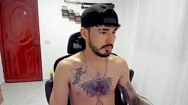 DmitriSanders online show from 04-03-26, 01:36