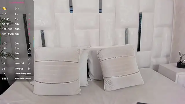 imkrystall online show from 12-22-25, 09:23