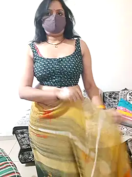 Snapshot of khushikhushi chatting on 02-24-25, 05:53 khushikhushi online show from 02-24-25, 05:53