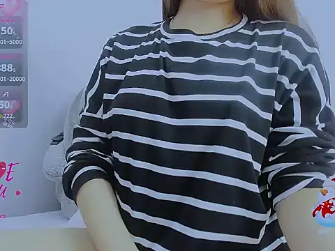 Linh diudang online show from 12-18-25, 02:28