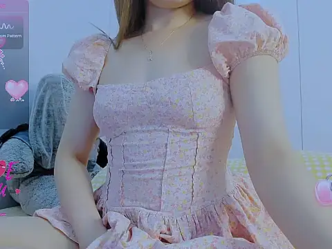 Snapshot of Linh_diudang chatting on 05-20-26, 02:18 Linh diudang online show from 05-20-26, 02:18