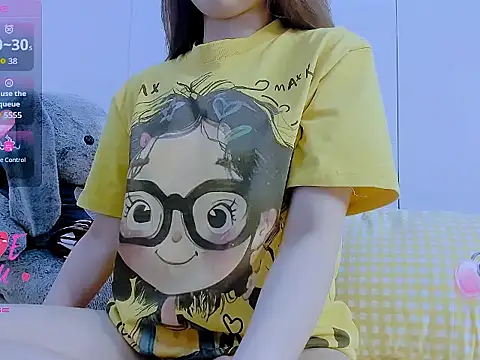 Snapshot of Linh_diudang chatting on 07-08-26, 02:05 Linh diudang online show from 07-08-26, 02:05