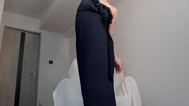 Snapshot of Lily_0000 chatting on 12-22-24, 03:33 Lily 0000 online show from 12-22-24, 03:33