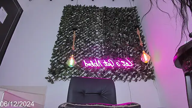 Brianna Stars online show from 12-07-24, 08:27