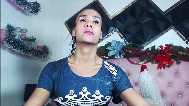 andrea safeira doll online show from 12-18-25, 10:16