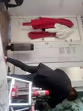 Snapshot of TexaSMESS_37 chatting on 01-12-25, 05:33 TexaSMESS 37 online show from 01-12-25, 05:33