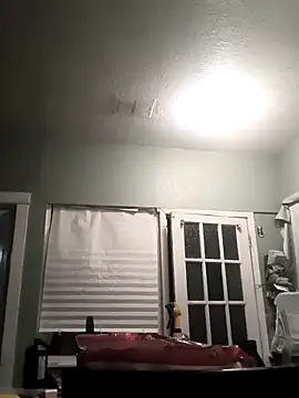 Snapshot of TexaSMESS_37 chatting on 09-18-25, 09:11 TexaSMESS 37 online show from 09-18-25, 09:11