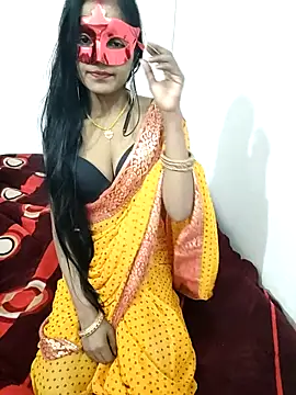 Snapshot of RADHA95 chatting on 02-13-25, 03:46 RADHA95 online show from 02-13-25, 03:46