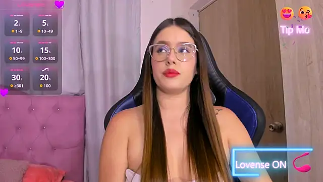 Snapshot of ParisShayk chatting on 05-16-26, 05:56 ParisShayk online show from 05-16-26, 05:56